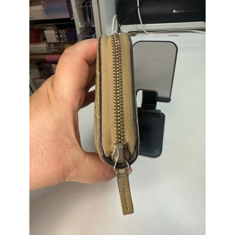 Women's Gucci Wallet Gold - Picture 6 of 12